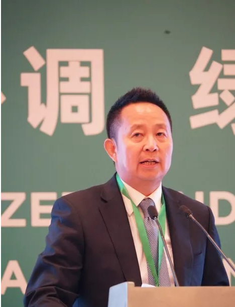 图2：J9集团总裁：黄镔.png